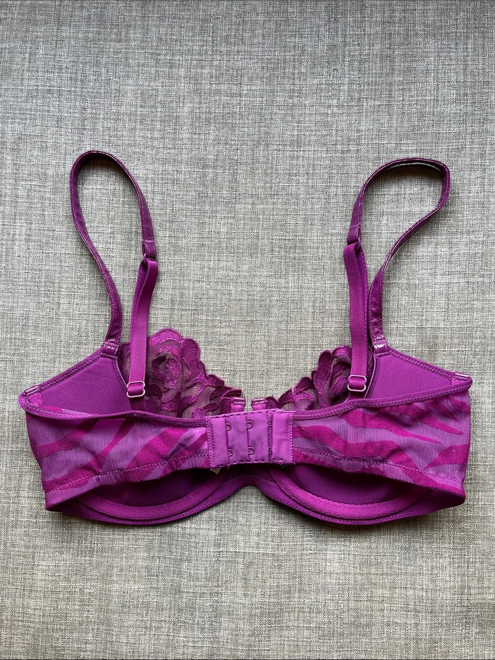 Victoria’s Secret  Very Sexy Push-Up Without Padding Lace Purple Bra 34D